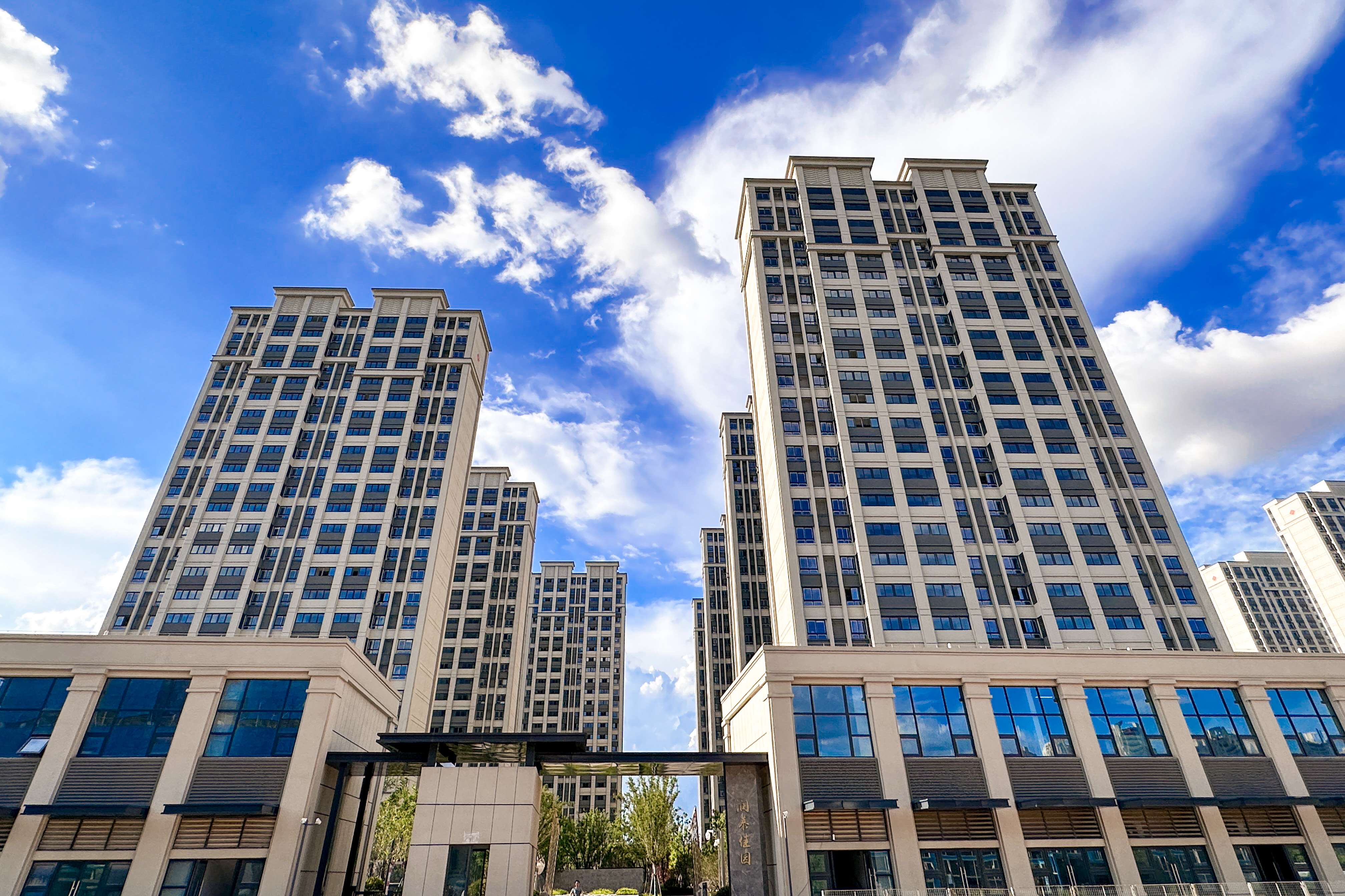 台风过境，，，，这一大波民生项目be like（图说包管房）